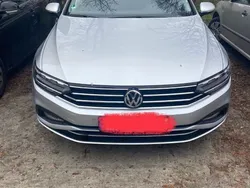 Silber Gebraucht 2020 VW Passat Business Kombi | 16.700 € (Guter Preis)