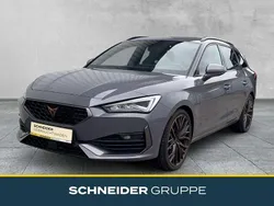 Grau Gebraucht 2023 Cupra Leon VZ Limousine | 40.890 € (Teuer)