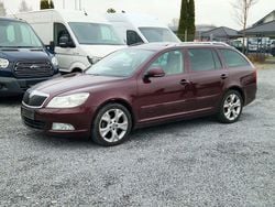 Violet Gebraucht 2012 Skoda Octavia Elegance Kombi | 4.300 € (Guter Preis)