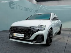 Weiß Gebraucht 2024 Audi Q8 S-Line SUV | 101.990 €