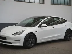 Weiß Gebraucht 2021 Tesla Model 3 Long Range Limousine | 21.950 € (Fairer Preis)