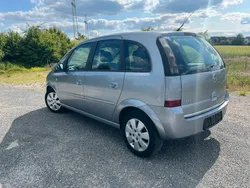Grau Gebraucht 2006 Opel Meriva Van / Kleinbus | 1.500 € (Guter Preis)