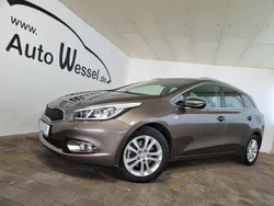 Sand track (metallic) Gebraucht 2014 Kia Ceed Kombi | 11.500 € (Etwas zu teuer)