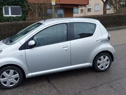 Silber Gebraucht 2010 Toyota Aygo Cool Kleinwagen | 3.499 € (Fairer Preis)