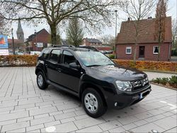 Schwarz Gebraucht 2016 Dacia Duster SUV | 7.890 € (Guter Preis)
