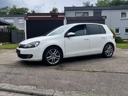 Weiß Gebraucht 2009 VW Golf VI Highline Limousine | 2.900 € (Guter Preis)