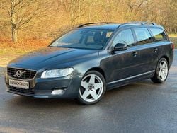 Grau Gebraucht 2016 Volvo V70 Linje Svart Kombi | 10.990 € (Fairer Preis)