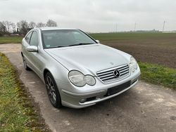 Silber Gebraucht 2003 Mercedes C180 Coupé | 1.950 € (Guter Preis)