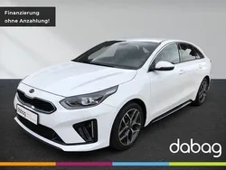 Weiß Gebraucht 2020 Kia ProCeed 4 Kleinwagen | 21.990 € (Guter Preis)