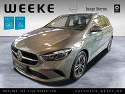 Mountaingrau Gebraucht 2024 Mercedes B180 Advanced Van / Kleinbus | 31.779 € (Guter Preis)