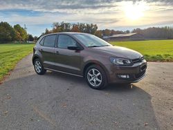 Braun Gebraucht 2011 VW Polo Style Limousine | 5.350 € (Fairer Preis)