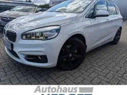 Alpinweiss iii Gebraucht 2015 BMW 225 Active Tourer Luxury Line Van / Kleinbus | 17.990 € (Fairer Preis)