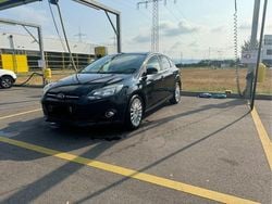 Schwarz Gebraucht 2013 Ford Focus SYNC Edition Limousine | 5.400 € (Fairer Preis)