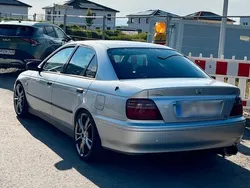Silber Gebraucht 2000 Honda Accord Limousine | 600 €