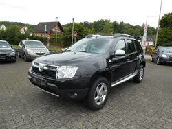 Schwarz Gebraucht 2011 Dacia Duster Prestige SUV | 6.800 € (Fairer Preis)