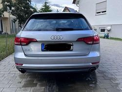Grau Gebraucht 2017 Audi A4 Kombi | 22.900 € (Etwas zu teuer)