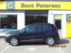 Deep black perleffekt Gebraucht 2015 VW Tiguan Trendline SUV | 9.448 € (Guter Preis)