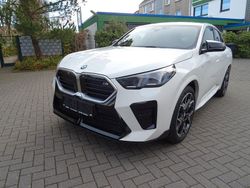 Alpinweiss iii Gebraucht 2024 BMW X2 M Sport SUV | 45.900 € (Superpreis)