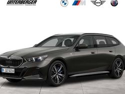 Grau Gebraucht 2025 BMW 540 Comfort Edition Kombi | 73.890 € (Fairer Preis)