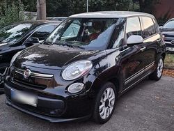 Schwarz Gebraucht 2014 Fiat 500L Van / Kleinbus | 5.990 € (Fairer Preis)