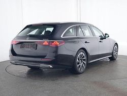 Gebraucht 2024 Mercedes E300 Avantgarde | 51.400 € (Fairer Preis)