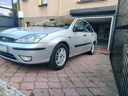 Silber Gebraucht 2003 Ford Focus Limousine | 1.100 € (Fairer Preis)