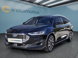 Schwarz Gebraucht 2025 Ford Focus Kombi | 25.449 € (Guter Preis)