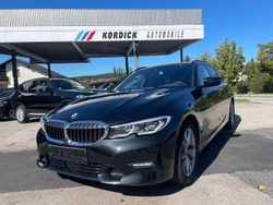 Schwarz Gebraucht 2021 BMW 320 Sport Line Kombi | 21.200 € (Guter Preis)