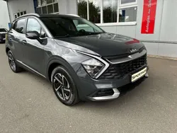 Grau Neu 2024 Kia Sportage Comfort SUV | 31.990 € (Etwas zu teuer)
