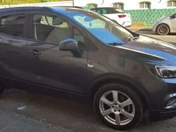 Grau Gebraucht 2017 Opel Mokka X SUV | 12.000 € (Etwas zu teuer)