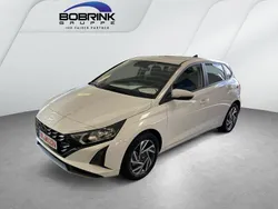 Weiß Neu 2025 Hyundai i20 Trend Limousine | 23.550 € (Etwas zu teuer)