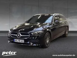Metalliclack obsidianschwarz Gebraucht 2024 Mercedes C220 Avantgarde Kombi | 52.810 €