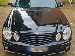 Schwarz Gebraucht 2007 Mercedes E63 AMG AMG Limousine | 5.850 €