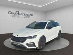 Weiß Gebraucht 2021 Skoda Octavia RS Kombi | 27.900 € (Fairer Preis)