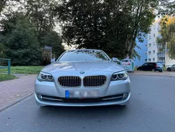 Grau Gebraucht 2013 BMW 525 Kombi | 11.500 € (Guter Preis)