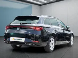 Schwarz Gebraucht 2024 Seat Leon ST FR Kombi | 28.899 € (Fairer Preis)