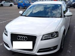 Weiß Gebraucht 2011 Audi A3 Ambiente Limousine | 6.500 € (Fairer Preis)