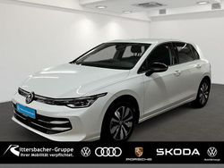 Pure white Gebraucht 2025 VW Golf VIII Goal Limousine | 24.990 € (Etwas zu teuer)