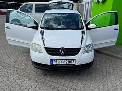 Gebraucht 2010 VW Fox Style Kleinwagen | 2.000 € (Fairer Preis)