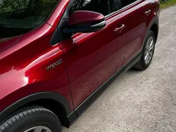 Rot Gebraucht 2018 Toyota RAV4 Hybrid SUV | 25.000 € (Fairer Preis)