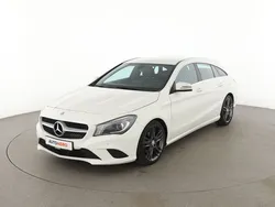 Weiß Gebraucht 2015 Mercedes CLA200 Shooting Brake Urban Kombi | 18.400 € (Fairer Preis)