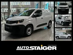 Weiss icy standard Gebraucht 2023 Peugeot E-Partner Premium Van / Kleinbus | 18.999 € (Guter Preis)