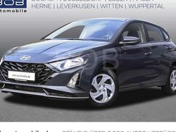 Silber Gebraucht 2025 Hyundai i20 Select Limousine | 18.390 € (Guter Preis)