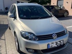 Silber Gebraucht 2013 VW Golf Plus Life Van / Kleinbus | 8.950 € (Teuer)