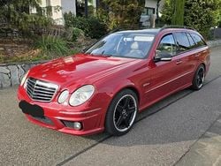 Rot Gebraucht 2008 Mercedes E63 AMG AMG Kombi | 18.800 € (Guter Preis)