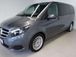 Grau Gebraucht 2019 Mercedes V220 Van / Kleinbus | 39.990 € (Guter Preis)