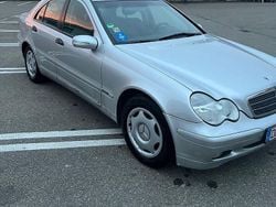 Silber Gebraucht 2002 Mercedes C180 Classic Limousine | 1.290 € (Superpreis)