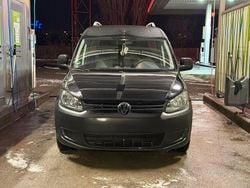 Schwarz Gebraucht 2013 VW Caddy Van / Kleinbus | 6.500 € (Guter Preis)