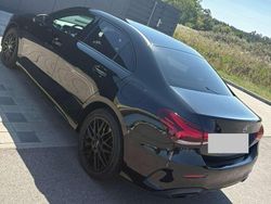 Schwarz Gebraucht 2020 Mercedes A250 AMG line Limousine | 25.000 € (Fairer Preis)