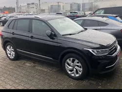 Schwarz Gebraucht 2023 VW Tiguan Life SUV | 23.500 € (Superpreis)